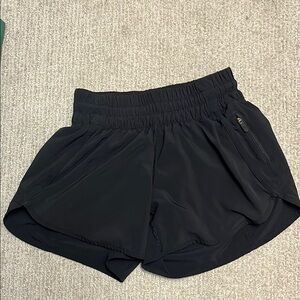 Lululemon Athletica Black Athletic Shorts Lightweight Breathable
